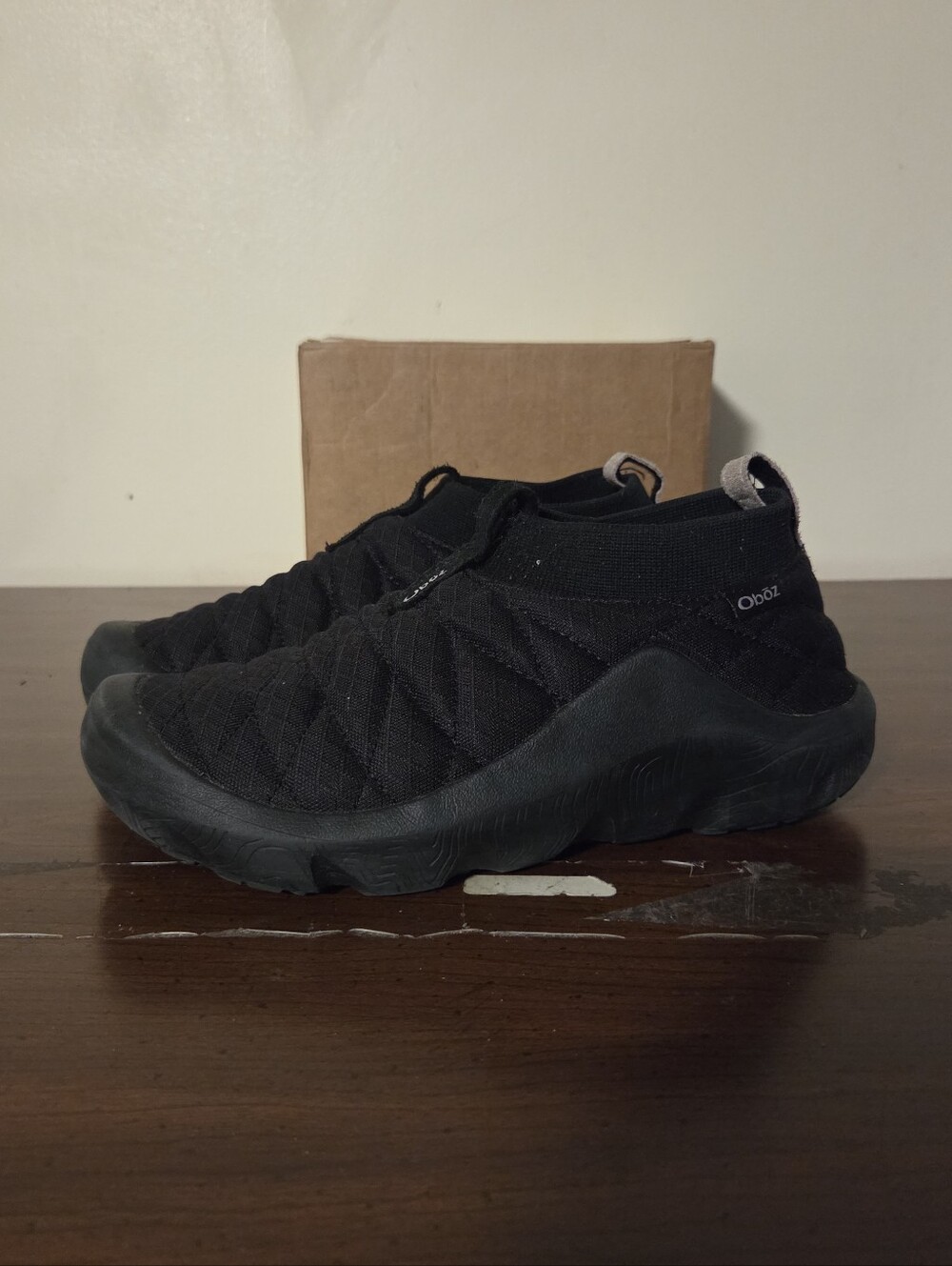 Oboz WHAKATA PUFFY Pull On Black Moc Slippers Shoes Womens Sz 8 EUC